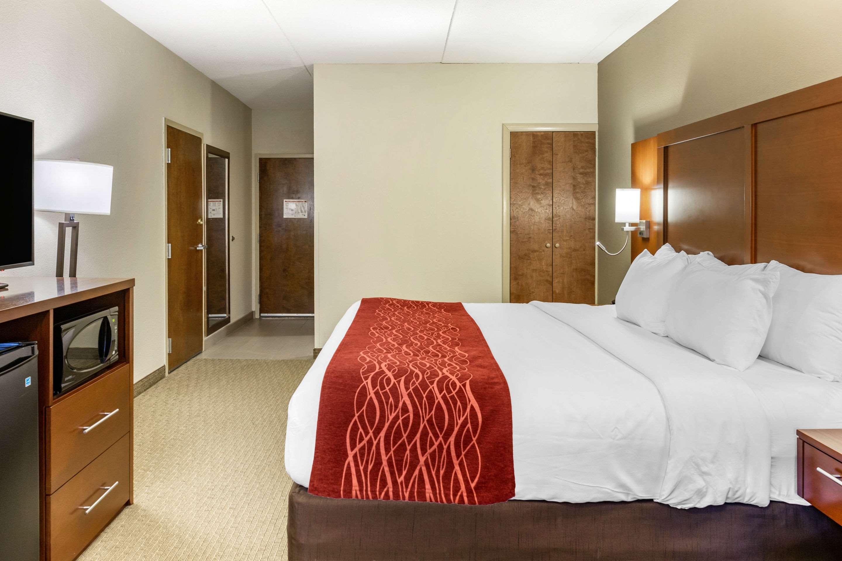 Comfort Inn Lancaster At Rockvale Smoketown  Buitenkant foto