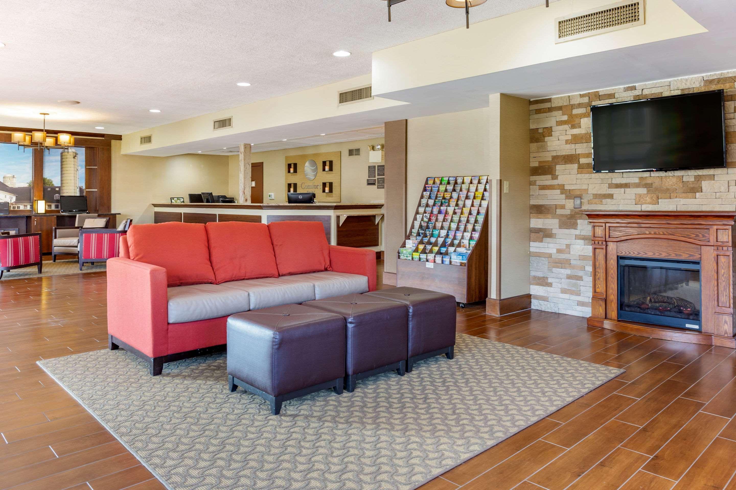 Comfort Inn Lancaster At Rockvale Smoketown  Buitenkant foto